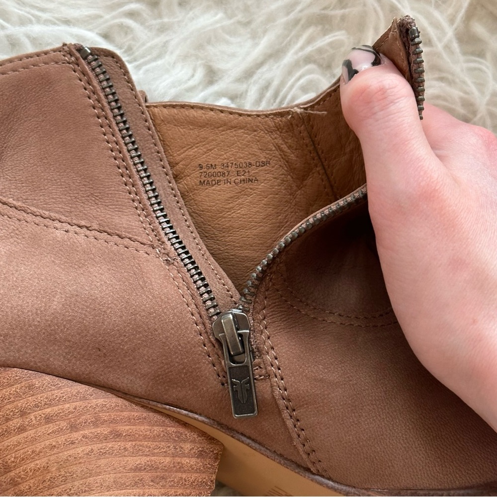 Frye brown suede ankle boots sz 9.5 - Picture 5 of 8